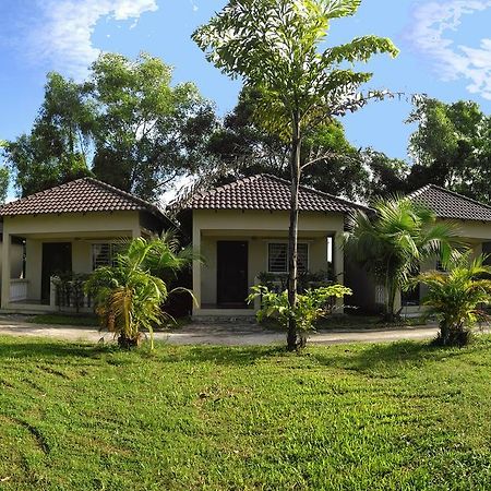 The Moonflower Bungalow Otel Sihanoukville Dış mekan fotoğraf