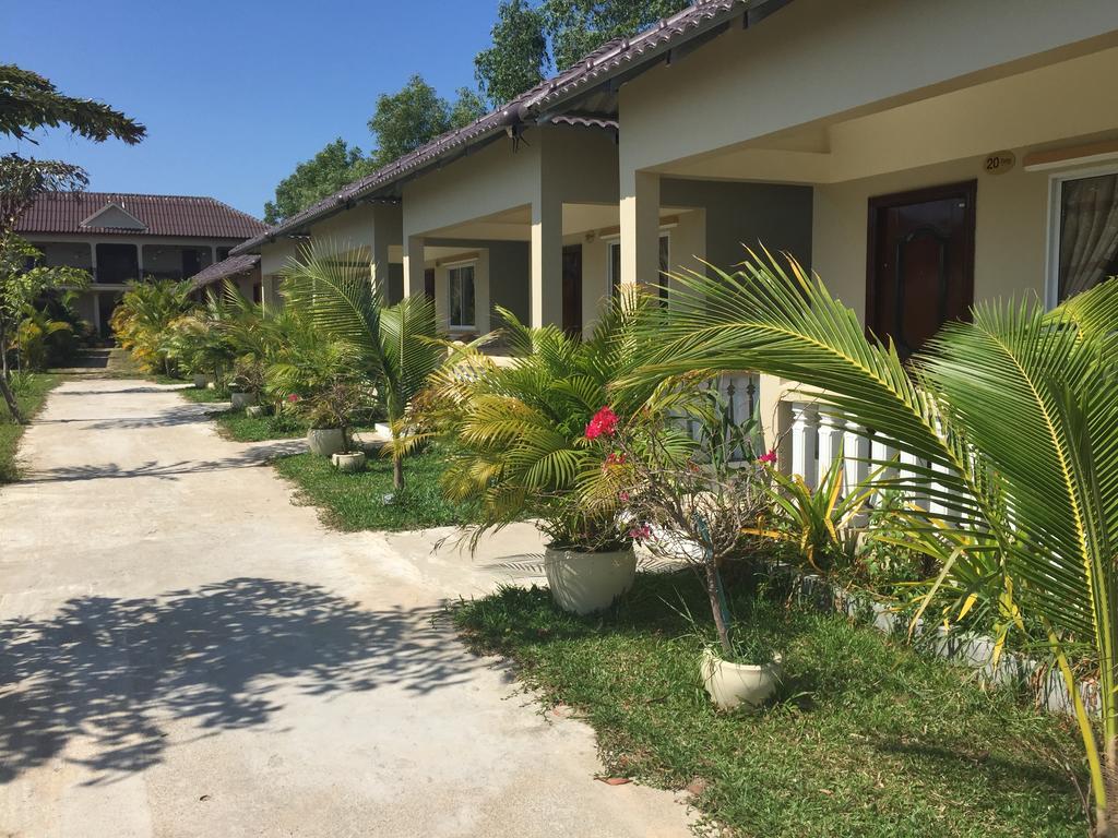 The Moonflower Bungalow Otel Sihanoukville Dış mekan fotoğraf
