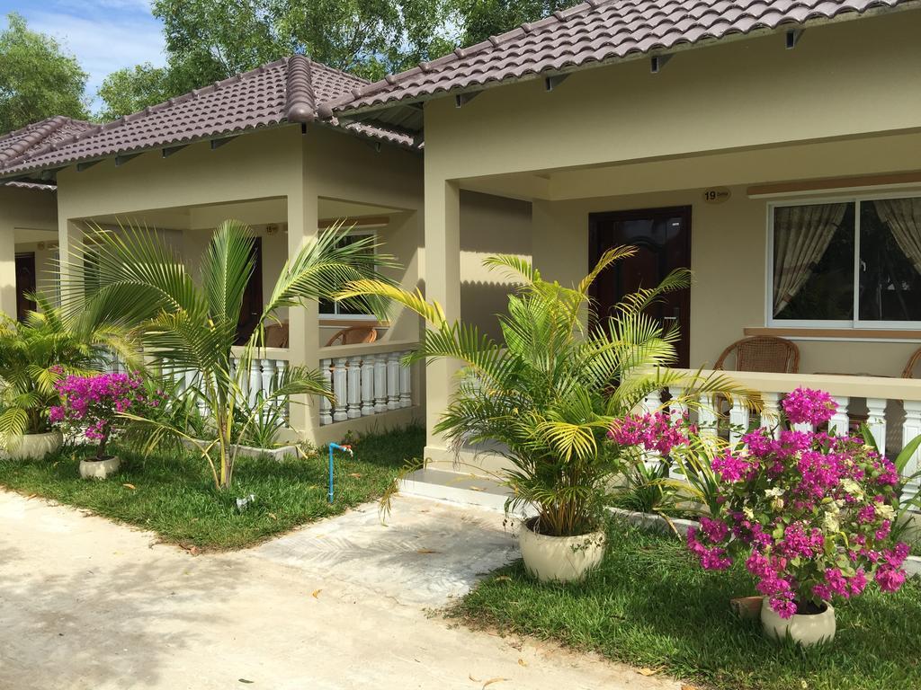 The Moonflower Bungalow Otel Sihanoukville Dış mekan fotoğraf
