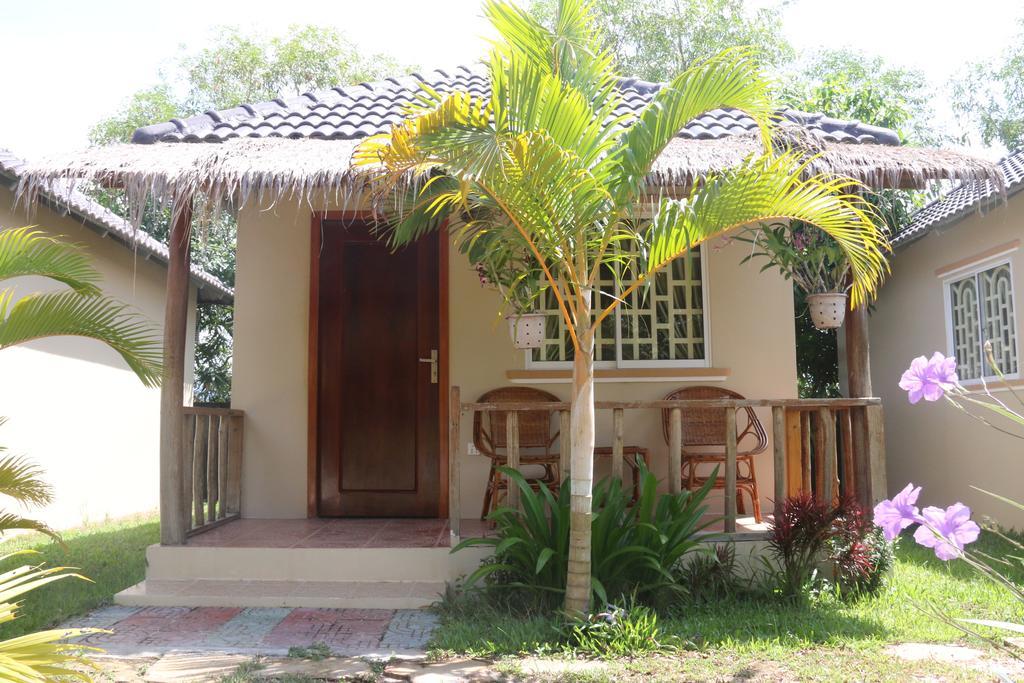 The Moonflower Bungalow Otel Sihanoukville Dış mekan fotoğraf
