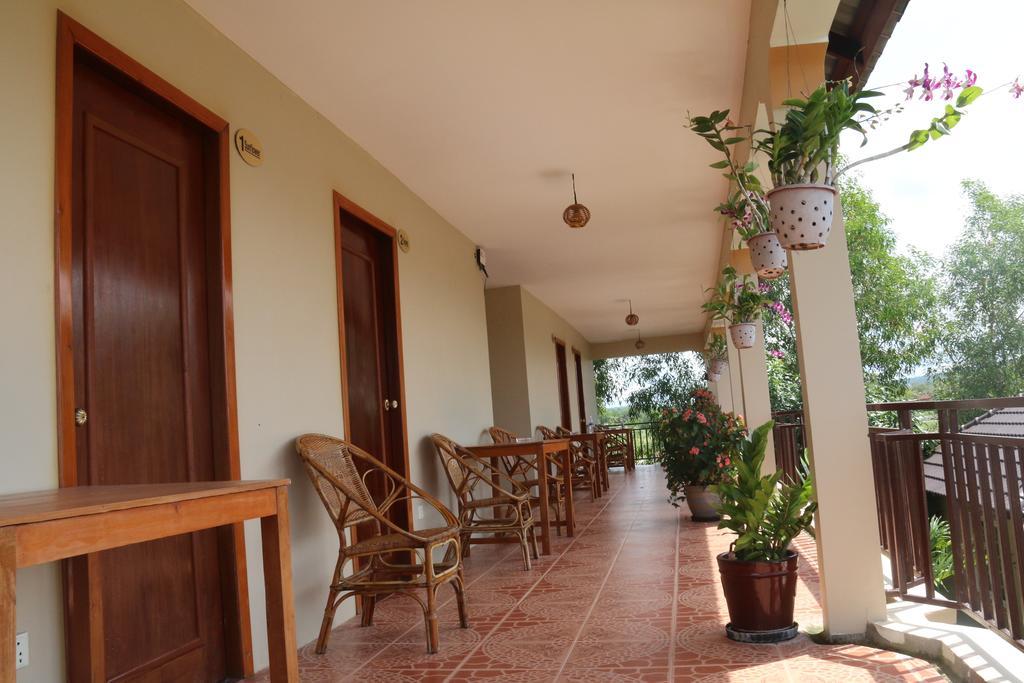 The Moonflower Bungalow Otel Sihanoukville Dış mekan fotoğraf