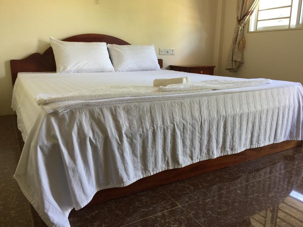 The Moonflower Bungalow Otel Sihanoukville Dış mekan fotoğraf