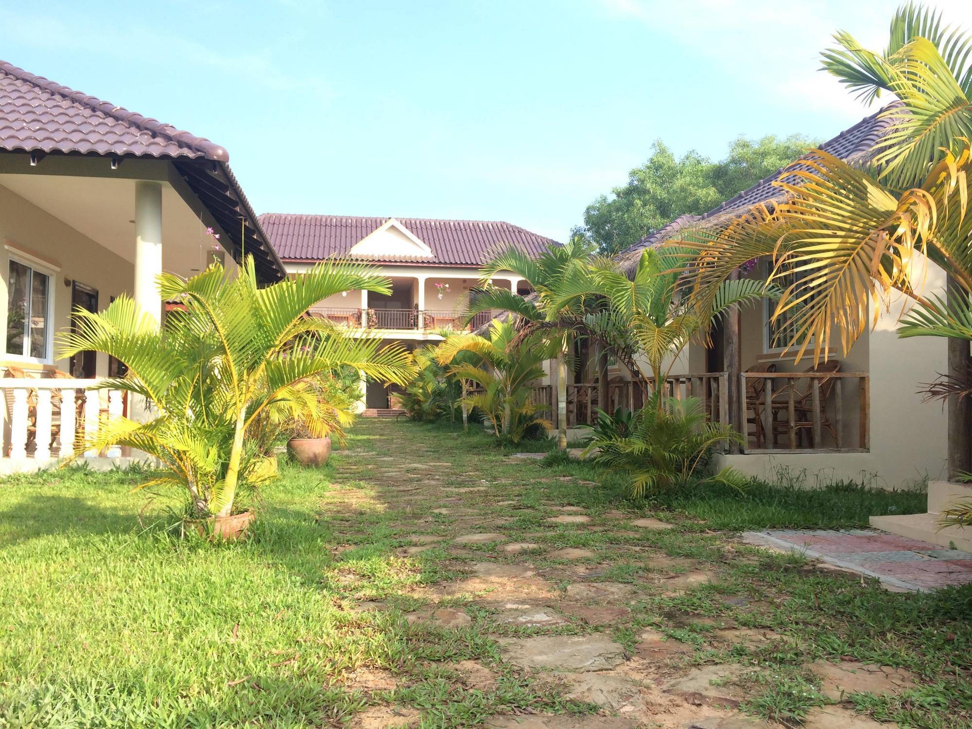 The Moonflower Bungalow Otel Sihanoukville Dış mekan fotoğraf